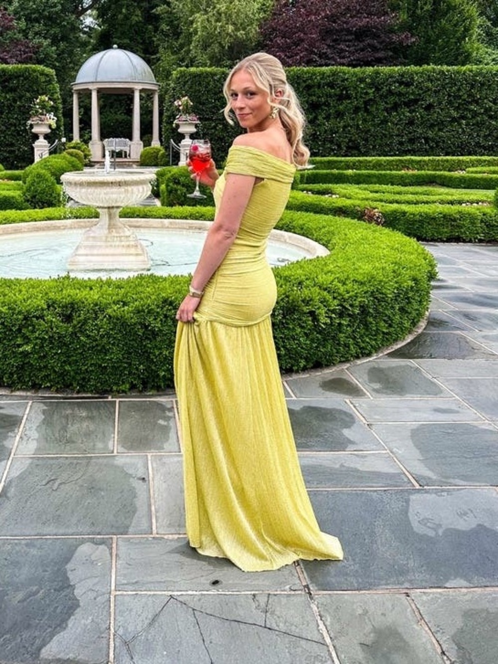 Sabina Musayev Nolan Gown Off-Shoulder Metallic Yellow Evening Gown Sz S or US 4